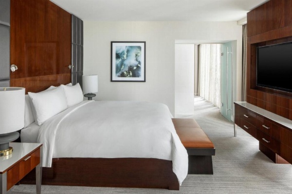 JW Marriott Marquis Miami image 26